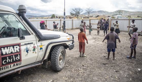 DR Congo children fled from Burundi_refugee camp Mulongwe_Samuel_War Child DR Congo_180629