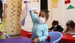 War Child Sweden_BTF_Rasing hands_220209